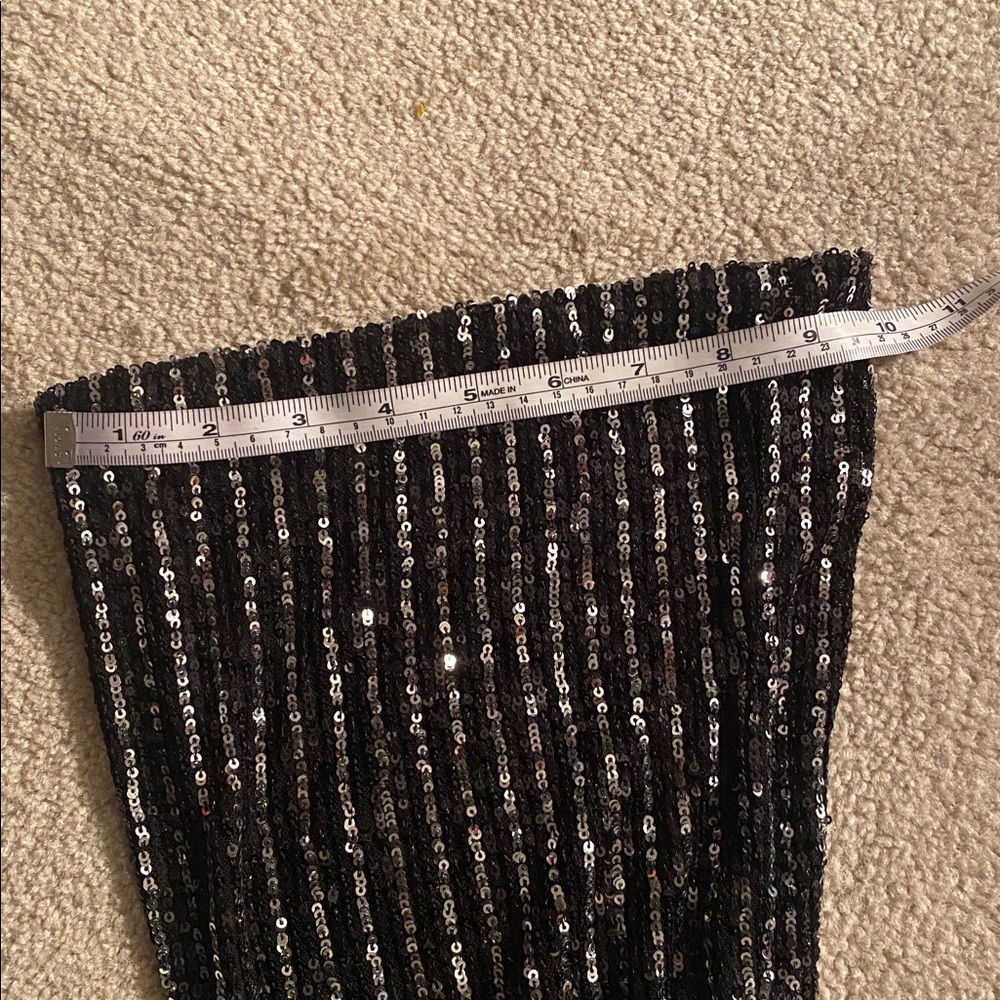 Guess brand NWT sequined pants. Black with silver medium - Picture 12 of 12